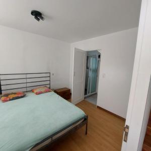 Postel nebo postele na pokoji v ubytování FeliGrab