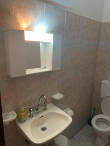 Koupelna v ubytování Tasos Manaritsas Rooms
