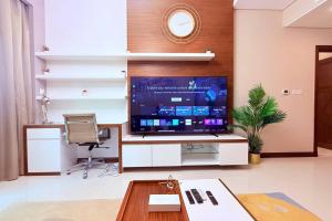 Fotografie z fotogalerie ubytování 75 inch TV Sea View Balcony 12th Flr v destinaci Manama