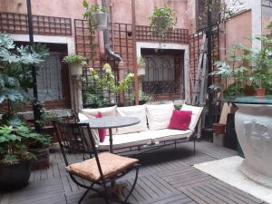 Zahrada ubytování Honeymoon suite on Grand Canal + 9 fotografií