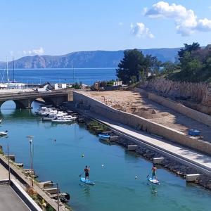 Naturlandskabet i nærheden af lejligheden