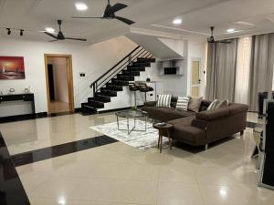 Posezení v ubytování Eden Luxe House + 7 fotografií