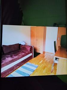 Ένα ή περισσότερα κρεβάτια σε δωμάτιο στο Room to rent in shared apartment