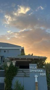 Fotografie z fotogalerie ubytování Villa Spartandom v destinaci Gerakini