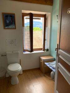 Ένα μπάνιο στο Gîte Chez Charlot