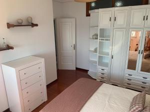 Posteľ alebo postele v izbe v ubytovaní Casa Castillo Finisterre