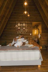 Voodi või voodid majutusasutuse ALMAH GLAMPING toas +37 fotot
