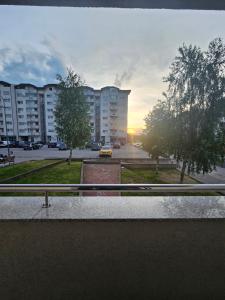 Východ nebo západ slunce při pohledu z apartmánu nebo okolí