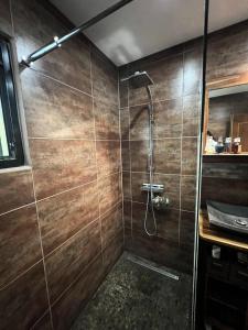 Ένα μπάνιο στο Résidence 114-vendays - 114 - Tranquillité et repos dans cette grande maison à Vendays MAE-7131