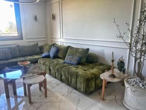 Χώρος καθιστικού στο Apparemment très moderne et neuf