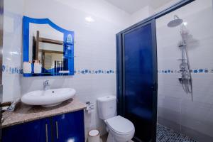 Ένα μπάνιο στο Charming and quiet apartment 2