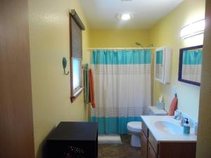 Afbeelding uit fotogalerij van SpongeBob's Pineapple Getaway in Avon