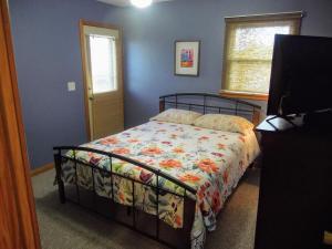 Afbeelding uit fotogalerij van SpongeBob's Pineapple Getaway in Avon