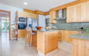 Η κουζίνα ή μικρή κουζίνα στο Nice Home In Malgrat De Mar