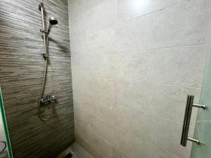 Et badeværelse på Luxury appartement centre ville fes + 33 billeder