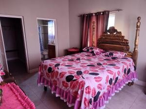 3 bedroom with a nice view客房内的一张或多张床位