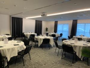 Konferenční prostory v ubytování Holiday Inn Dijon Sud - Longvic by IHG + 37 fotografií