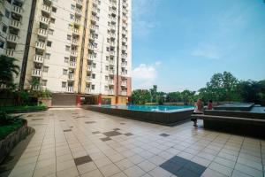 Bassein majutusasutuses Cibubur Village Apartment Kaisar Property by MHM või selle lähedal