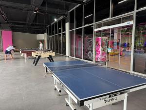 Imagen de la galería de Căn hộ 2 ban công view núi view biển tại Cát Cò 2, en Cat Ba