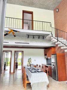 Φωτογραφία από το άλμπουμ του VEDANA VILLAS RESORT NINH BÌNH σε Nho Quan