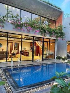 Πισίνα στο ή κοντά στο VEDANA VILLAS RESORT NINH BÌNH