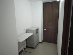 Foto dalla galleria di Suite Privada, Aire Acondicionado, Balcon y Piscina a Villeta