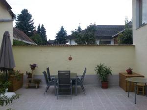 The building in which the holiday home is located