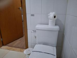 Baðherbergi á Ônix Inn Hotel Cravinhos