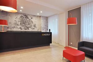 Foto dalla galleria di BB Hotels Aparthotel Visconti a Milano