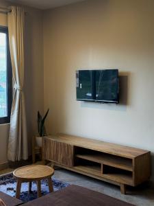 TV a/nebo společenská místnost v ubytování Paramount Apartment & Rooms