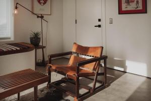 Posezení v ubytování Retreat Suite at Iconic Property