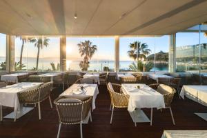 Bazén v ubytování Hotel Nautilus Excelsior - Adults Only nebo v jeho okolí