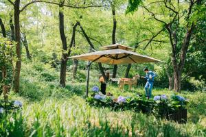 Επισκέπτες που μένουν στο Zhi Resort Beijing - Breakfast with Deer&Thousand Acre Garden&50 Meter Swimming Pool&Private Soup Pool&Outdoor Soup Spring&Free Coffee