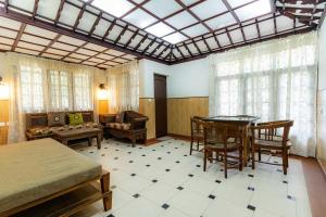 Posezení v ubytování T Cherry Villa by Le Montfort Resort