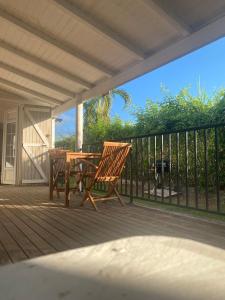 Foto dalla galleria di Studio with terrace and garden a Baie-Mahault