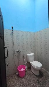 Koupelna v ubytování Mulei bungalow Krui