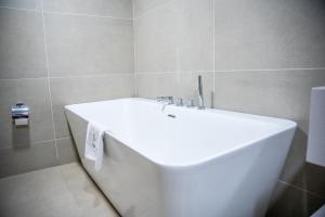 Alisa Hotel North Ridge的一间浴室