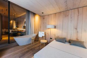 เตียงในห้องที่ Wiesergut