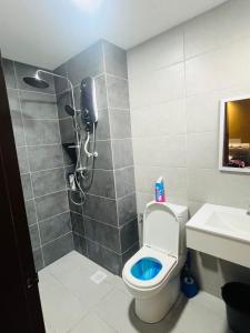 Ένα μπάνιο στο Vista Sentul Residence +7 φωτογραφίες