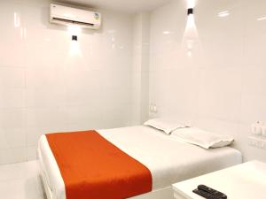Hotel Geetanjali St Bus Stand PanvelSpa和/或其他健康设施