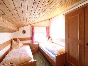 Posteľ alebo postele v izbe v ubytovaní Spacious Apartment near Ski Area in Mittersill