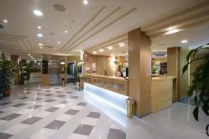 The lobby or reception area at BS Principe Felipe