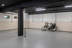 Jízda na kole v ubytování Bastion Hotel Apeldoorn Het Loo nebo okolí