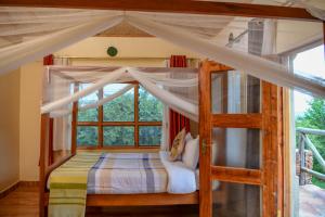 Postel nebo postele na pokoji v ubytování Oldarpoi Wageni Camps