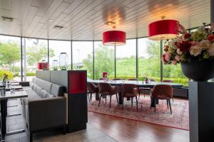 Posezení v ubytování Bastion Hotel Almere