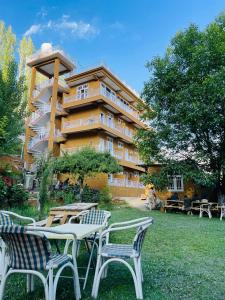 Φωτογραφία από το άλμπουμ του Karakorum View Hotel Karimabad Hunza σε Hunza