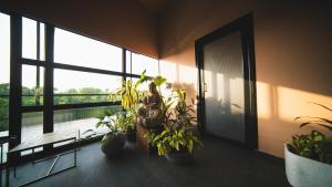 Gallery image of Sage Stays and Trails in Zarvar