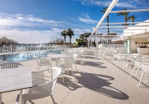 Hotel Ocean House Costa del Sol, Affiliated by Meliá内部或周边的泳池