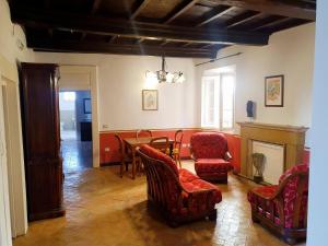 Istumisnurk majutusasutuses La Suite di Arpino