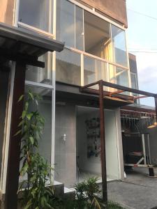 Bangunan di mana terletaknya apartmen +15 gambar